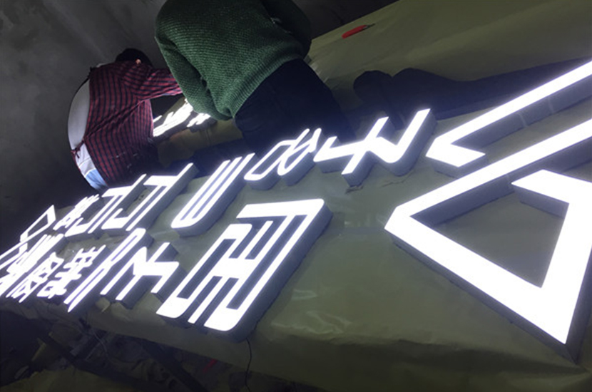 1505716618117898.jpg