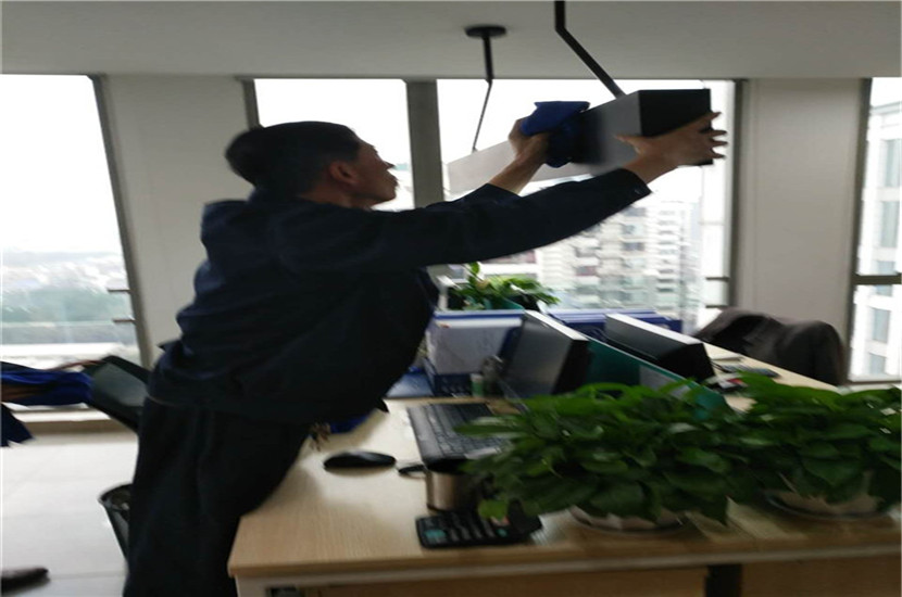 1525676691793936.jpg 1_165253_1.jpg