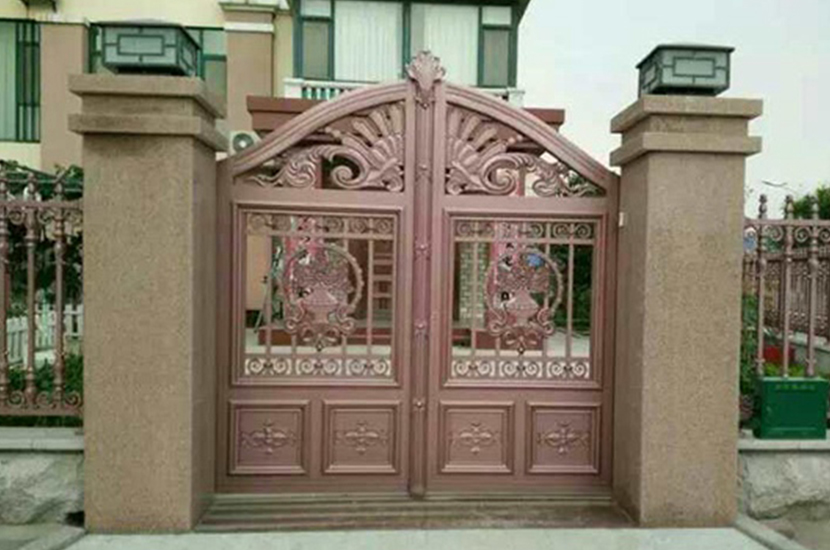 1532329841151471.jpg 铝艺大门3.jpg