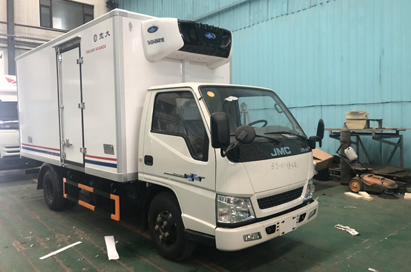 1532672758131453.jpg 宽大冷藏车 (6).jpg