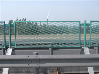 1571025579130330.jpg 公路护栏 2.jpg